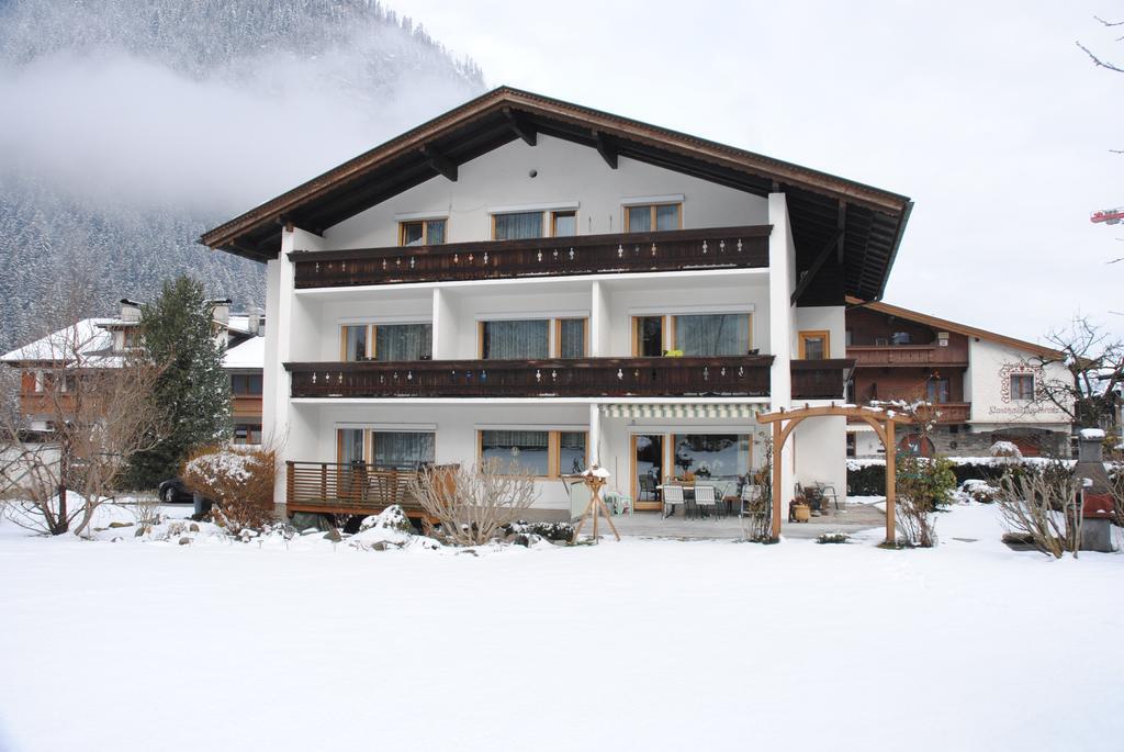 Gaestehaus Ahornblick Mayrhofen Luaran gambar